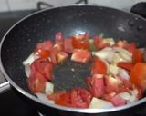રેસ્ટોરન્ટ સ્ટાઇલ કઢાઈ પનીર (Restaurant Style Kadhai Paneer Recipe In Gujarati) રેસીપી સ્ટેપ2ફોટો
