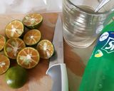 Foto langkah ke 1 dari resep Es Jeruk Kunci/Lemon Cui.