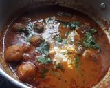 कश्मीरी दम आलू (kashmiri dum aloo recipe in Hindi) रेसिपी चरण 4 फोटो