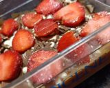 A picture of step 11 of Coffee Custard Pudding with Strawberries.