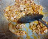 A picture of step 3 of Schezwan Chowmein.
