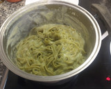 Foto del paso 8 de la receta: Bechamel de calabacín sin gluten y sin lactosa con pasta