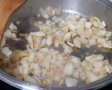 Foto del paso 4 de la receta: Fideos con alcachofas, brócoli y langostinos