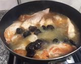 Foto del paso 2 de la receta: Pollo a la crema de ciruela. Muy fácil, rico! Diferente!