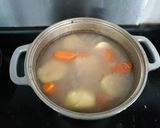 A picture of step 5 of Tajik style beef and veg soup.