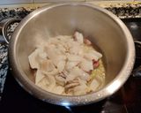 Foto del paso 4 de la receta Guisado de sepia con patatas