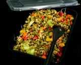 कॉर्न और मूंग स्प्राउट्स सलाद(corn aur moong sprouts salad recipe in hindi) रेसिपी चरण 4 फोटो