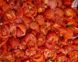Zöldfűszeres sült paradicsomszósz télire recept fázis 3 fotója