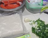 Foto langkah ke 1 dari resep Crab Rangoon / Pangsit Cheesy Crab.