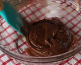 A picture of step 4 of Marble Chiffon Cupcake.