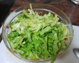 Foto del paso 2 de la receta: Tupper de ensalada con sardinas y vinagreta