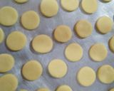 عکس مرحله 1 از دستور بیسکویت ساده در آون توستر