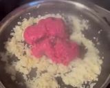 A picture of step 1 of Lasagna soup.