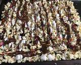 Hot chocolate popcorn recipe step 4 photo