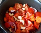 A picture of step 2 of Tomato-Carrot soup.