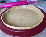 Une image de l'étape 4 de Quiche printanière poireaux chèvre frais et herbes de Provence.