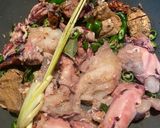 Foto langkah ke 2 dari resep Cumi cabe hijau.