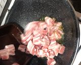 A picture of step 2 of Gachas Manchegas.