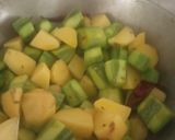 আলু পটলের ডালনা (aloo potoler dalna recipe in bengali) রেসিপির ধাপ 2 ছবি