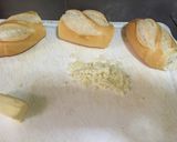 Foto del paso 1 de la receta: Pan con manteca y ajo