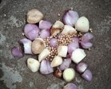 Foto langkah ke 2 dari resep Mangut Lele plus Taburan Kemangi.