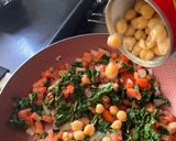 Foto del paso 3 de la receta: Garbanzos a la jardinera