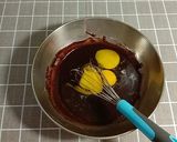 Foto langkah ke 3 dari resep Fudgy brownies panggang.