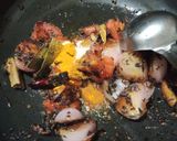 A picture of step 2 of Matar Paneer.