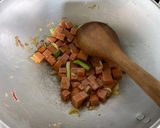 Foto langkah ke 3 dari resep Nasi Goreng Bangkok ala anak Kost (Rice Cooker).