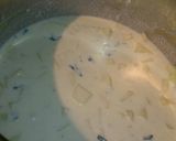 A picture of step 10 of Shrimp and bacon chowder.