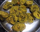 A picture of step 6 of Patra masala.