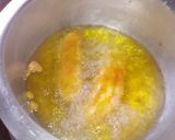 A picture of step 4 of Banana fritters.