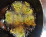 A picture of step 3 of Palak ke pakode!!.