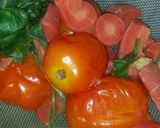 A picture of step 1 of Spinach carrot tomato soup.