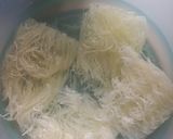 Foto langkah ke 1 dari resep Bakso kuah bihun.