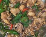 Foto langkah ke 3 dari resep Ayam kecap saori lada hitam.