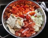 Klasszikus Gazpacho - az andalúz hideg paradicsomleves recept fázis 2 fotója