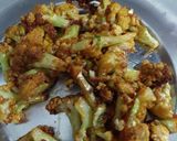 A picture of step 2 of Gobhi Manchurian.