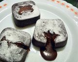 Foto langkah ke 6 dari resep Chocolate Lava Cake.