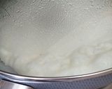 Foto del passaggio 2 della ricetta Focaccia Veloce Gluten Free Cotta in padella