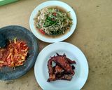 Foto langkah ke 3 dari resep Tumis Kangkung Terasi Pedas.