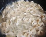 Foto del paso 1 de la receta: Corbatas integrales con salsa de champiñones y cúrcuma