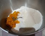 Foto langkah ke 1 dari resep Donat Labu Susu.