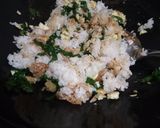 Foto langkah ke 4 dari resep Nasi Goreng Rendang Tanpa Daging.