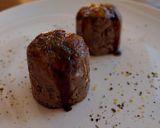 Foto del paso 13 de la receta: Carrilleras caramelizadas con habitas encebolladas a la menta