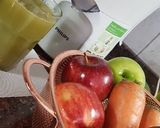 Foto del paso 1 de la receta: Jugos naturales: zanahoria, manzana, jengibre y otros 🍏🍎🥕🍋
