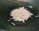 Foto langkah ke 1 dari resep Cah Ayam Jamur.