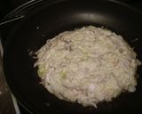 A picture of step 2 of Grilled Squid Pancake.