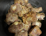 Foto del paso 3 de la receta: Rabo de toro al vino tinto