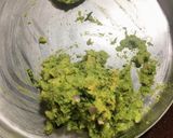A picture of step 4 of Peas stuffed Patties.